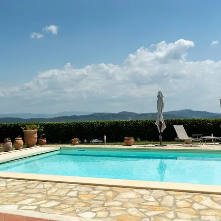 Con Piscina - Villa *