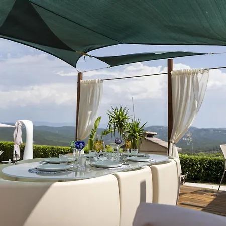Villa Con Piscina -